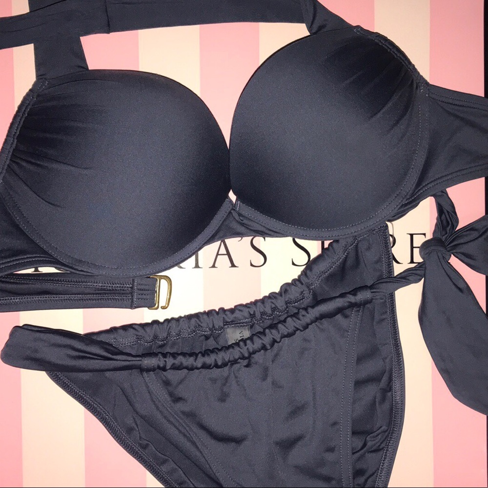 Victoria’s Secret bikini push up top + bottom